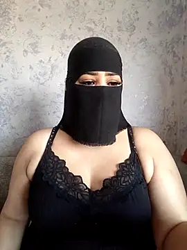 Snapshot of Cat_Sharisa chatting on 10.14.25 Cat Sharisa online show from 10.14.25