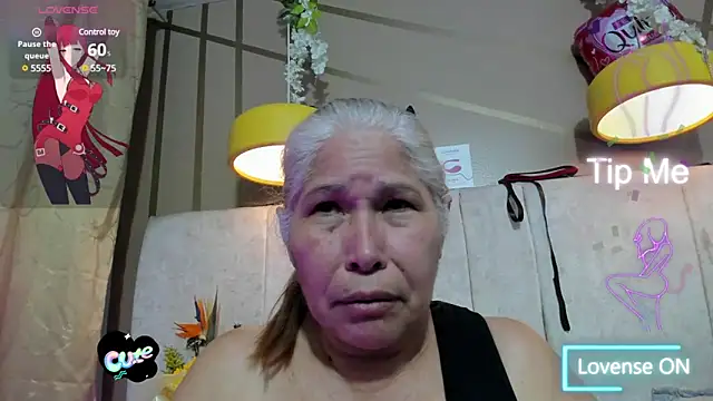 girl amada online show from 03.22.25