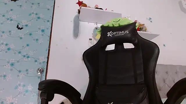 miss valery2 online show from 11.24.25