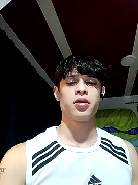 Snapshot of LilOwen_ chatting on 03.11.25 LilOwen online show from 03.11.25