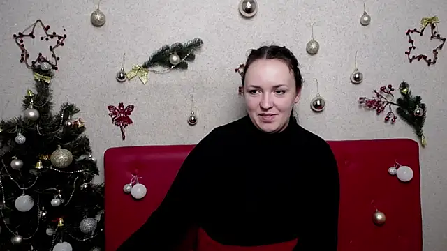 IsabelBlackberry online show from 12.23.24