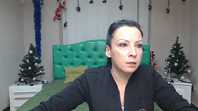 ElizabethSho online show from 01.18.25