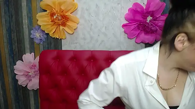 ElizabethSho online show from 04.01.26