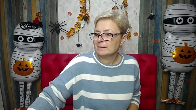 EmiliaGree online show from 11.07.25