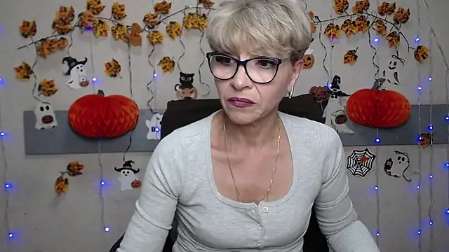 EllaBonito online show from 10.20.25