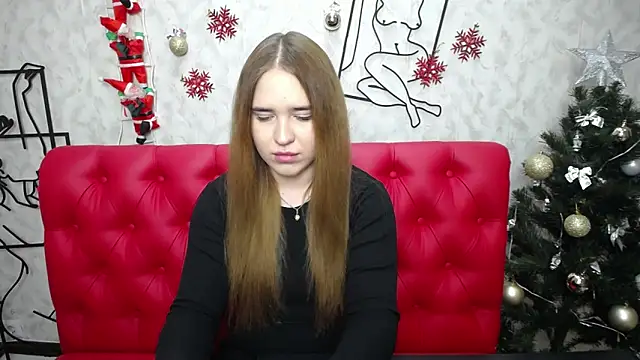 Snapshot of LauraHlot chatting on 01.11.25 LauraHlot online show from 01.11.25