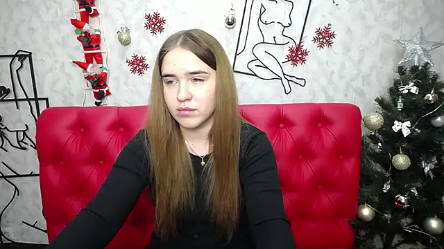 Snapshot of LauraHlot chatting on 01.12.25 LauraHlot online show from 01.12.25