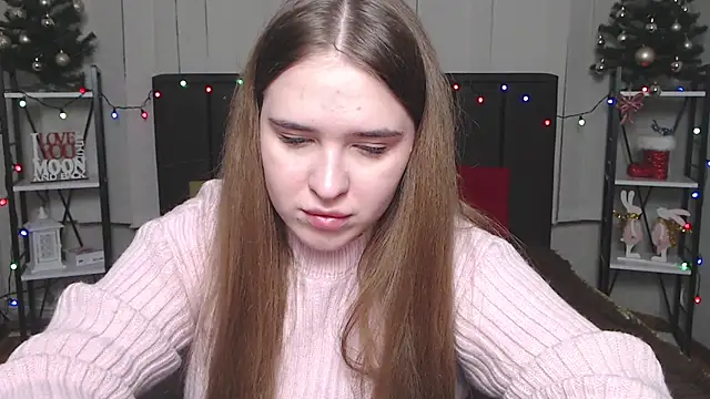 Snapshot of LauraHlot chatting on 01.14.25 LauraHlot online show from 01.14.25