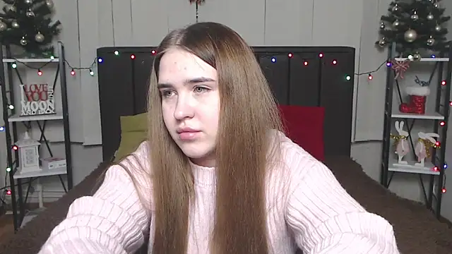 Snapshot of LauraHlot chatting on 01.15.25 LauraHlot online show from 01.15.25