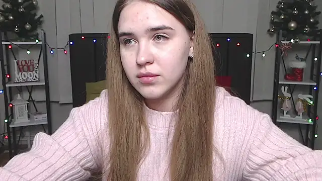 Snapshot of LauraHlot chatting on 01.15.25 LauraHlot online show from 01.15.25