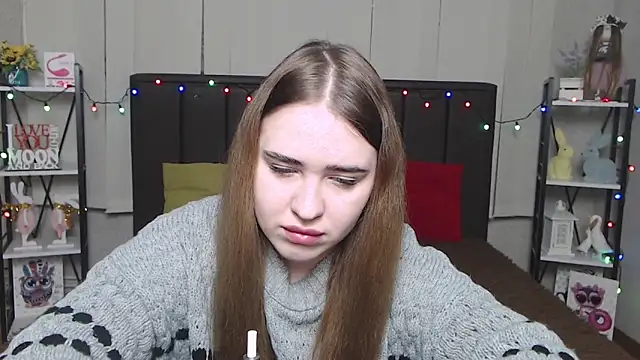 Snapshot of LauraHlot chatting on 01.18.25 LauraHlot online show from 01.18.25