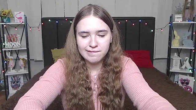 Snapshot of LauraHlot chatting on 01.23.25 LauraHlot online show from 01.23.25
