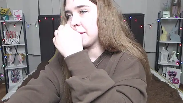 Snapshot of LauraHlot chatting on 01.26.25 LauraHlot online show from 01.26.25