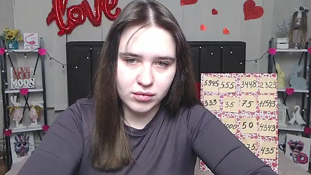 Snapshot of LauraHlot chatting on 03.01.25 LauraHlot online show from 03.01.25