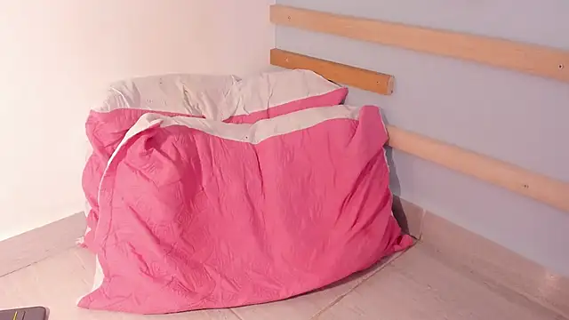 Snapshot of Sofia__rivera chatting on 12.12.24 Sofia rivera online show from 12.12.24