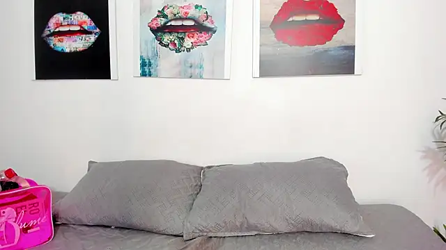 Snapshot of Sofia__rivera chatting on 01.28.25 Sofia rivera online show from 01.28.25