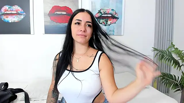 Snapshot of Sofia__rivera chatting on 02.11.25 Sofia rivera online show from 02.11.25