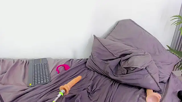 Snapshot of Sofia__rivera chatting on 02.23.25 Sofia rivera online show from 02.23.25