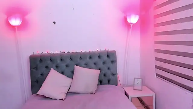 Camiila Osorio online show from 01.15.25