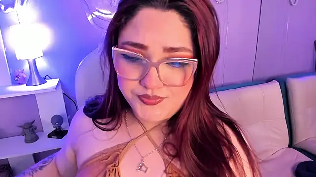 Camiila Osorio online show from 11.27.25