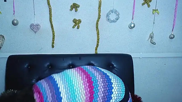 LuciaMii online show from 12.29.24