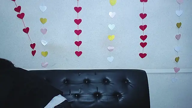 LuciaMii online show from 02.01.25