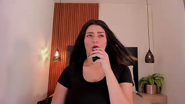 SARA STONE17 online show from 12.11.24