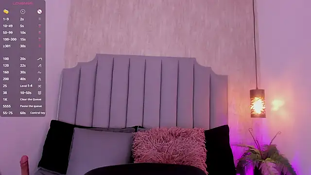 SARA STONE17 online show from 01.18.25