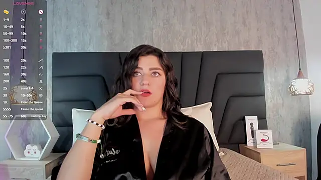 SARA STONE17 online show from 01.21.25