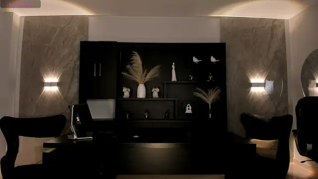 ValeriaVelvet online show from 10.17.25