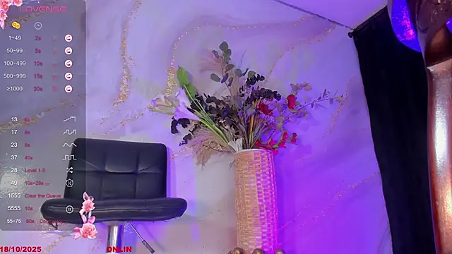 Karla-Ebony online show from 10.18.25