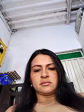 Snapshot of Linda_Lars chatting on 09.29.25 Linda Lars online show from 09.29.25