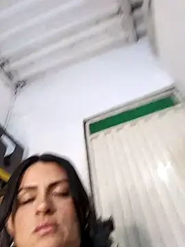 Snapshot of Linda_Lars chatting on 10.02.25 Linda Lars online show from 10.02.25