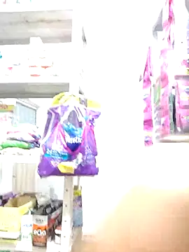 Linda Lars online show from 12.23.25