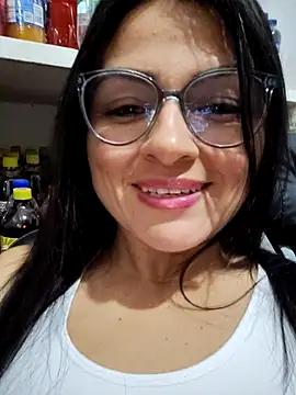 Linda Lars online show from 02.18.26