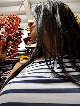 Linda Lars online show from 04.04.26