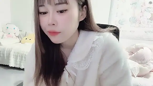 Snapshot of Jia-Xin- chatting on 12.18.24 Jia-Xin- online show from 12.18.24