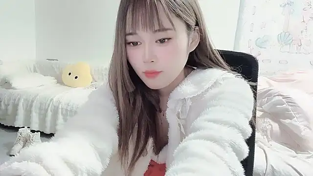 Snapshot of Jia-Xin- chatting on 12.23.24 Jia-Xin- online show from 12.23.24