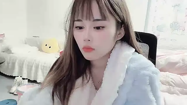 Snapshot of Jia-Xin- chatting on 12.24.24 Jia-Xin- online show from 12.24.24