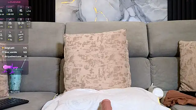 anellejones online show from 12.16.25