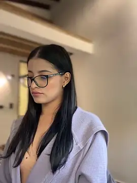 Arilw online show from 11.04.25