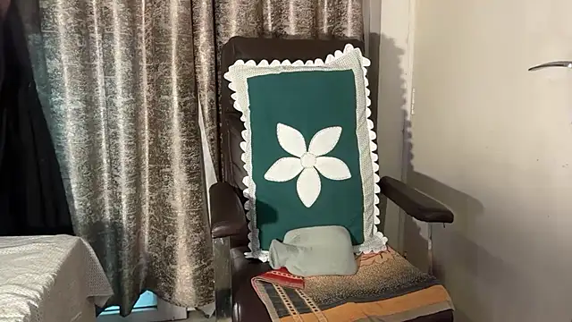 Snapshot of Cupid_of_Hearts chatting on 04.16.26 Cupid of Hearts online show from 04.16.26