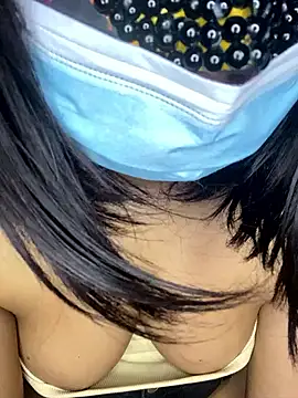 Shadow Girl007 online show from 02.18.25