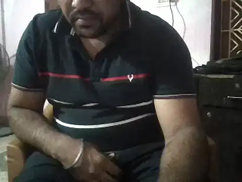 Snapshot of boyplay1000 chatting on 12.24.24 boyplay1000 online show from 12.24.24