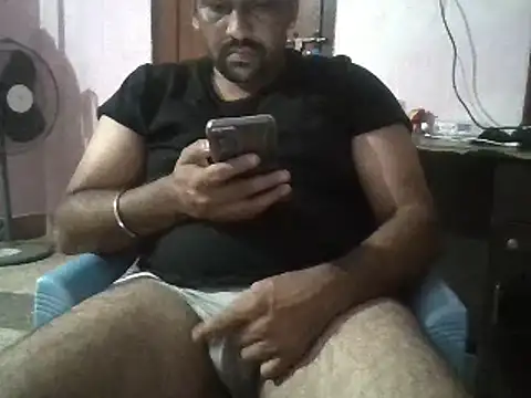 Snapshot of boyplay1000 chatting on 01.27.25 boyplay1000 online show from 01.27.25