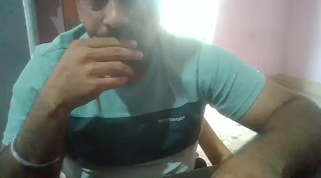 Snapshot of boyplay1000 chatting on 02.24.25 boyplay1000 online show from 02.24.25