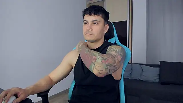 MatMalonne online show from 12.25.24