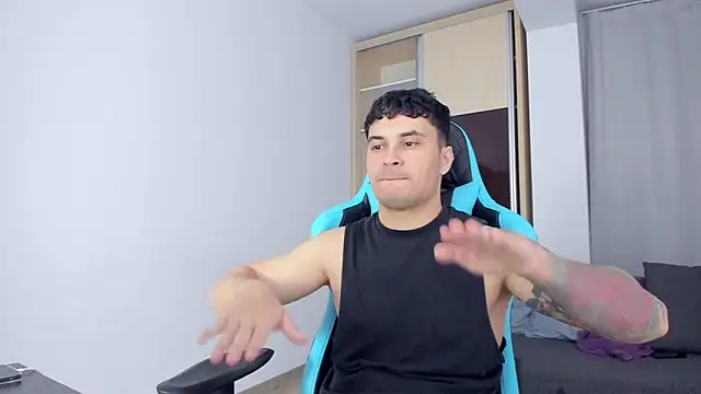 MatMalonne online show from 12.25.24