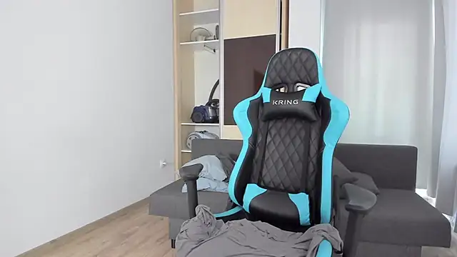 MatMalonne online show from 02.14.25