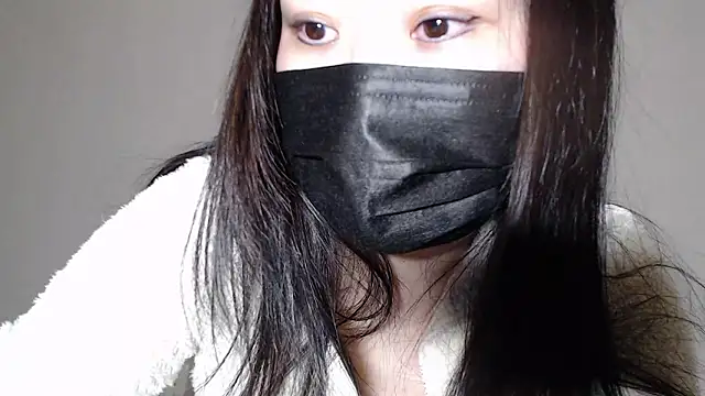 Hika-Channel online show from 12.22.25